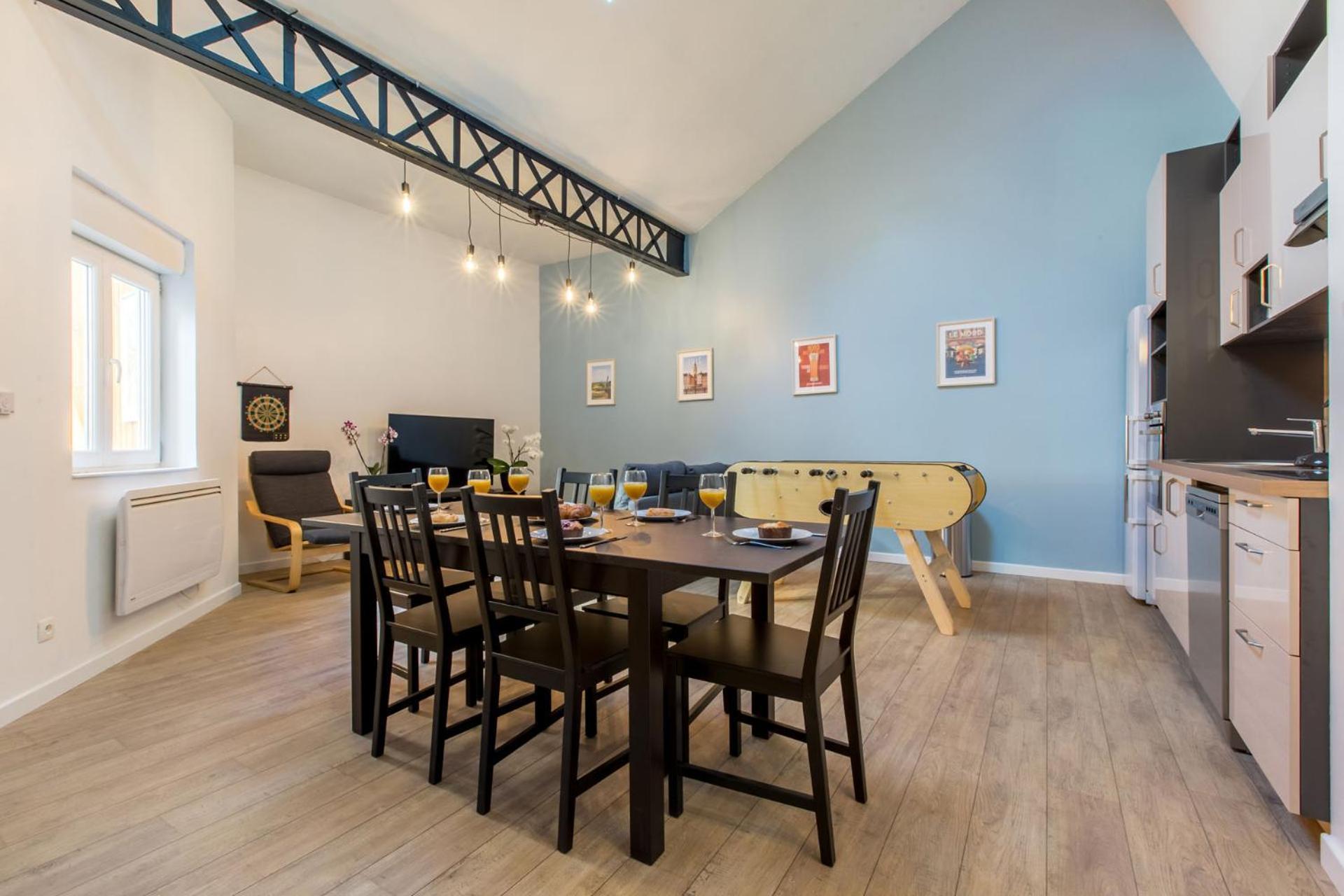 Le Flamand, Jeux En Bois Deco Du Nord! Tourcoing Eksteriør bilde