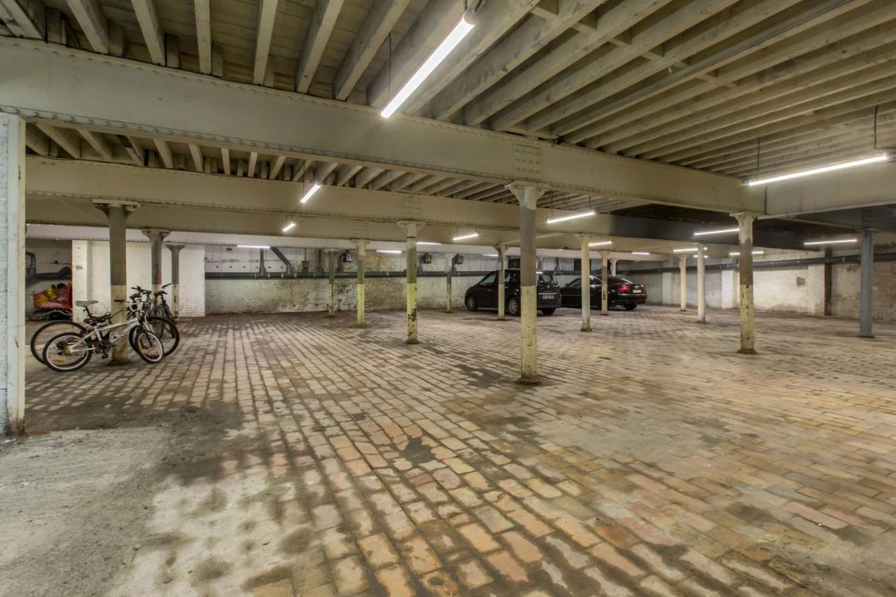 Le Flamand, Jeux En Bois Deco Du Nord! Tourcoing Eksteriør bilde